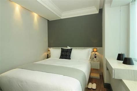 Grand Suite Terrace Picture Of V Causeway Bay 2 Serviced Apartments