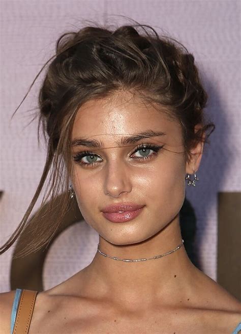 Taylor Hill Style Taylor Marie Hill Top Models Nyc Model Woman Smile Yellow Hair Square