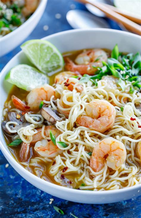 Discover how you can take that instant ramen you have in the pantry and turn it into a gourmet meal. Sriracha Shrimp Ramen Noodle Soup - Peas And Crayons