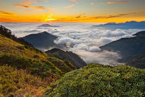 Hehuan Mountain Sunset In Taiwan Photograph By Higrace Photo