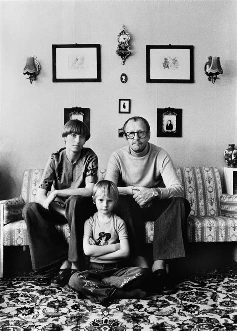 Familienporträts 1974 1994 Von Christian Borchert Meinhardt Medien