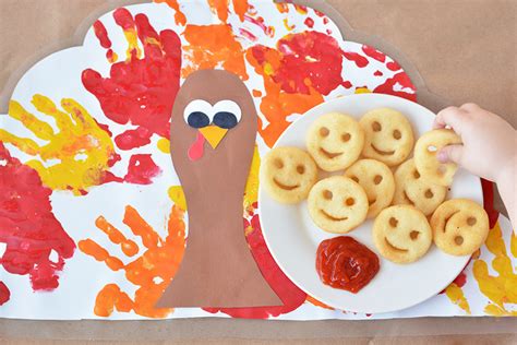 17 Thanksgiving Placemats Crafts Kids Can Make Kids Activities Blog