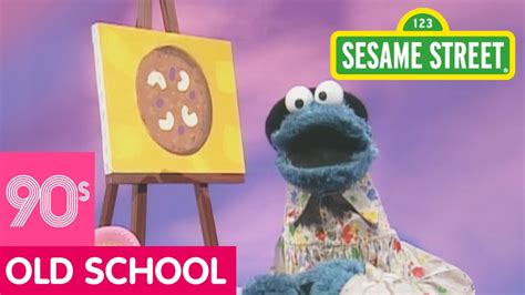Sesame Street Cookie Monster Paints A Cookie Youtube