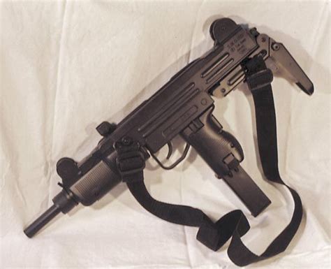 Uzi Submachine Gun Britannica