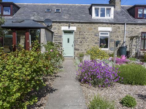 Honeymoon Cottages in Scotland in 2021 | Cottages scotland, Holiday cottages to rent, Honeymoon ...