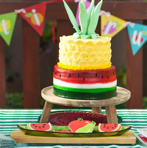 Twotti Fruity Birthday Twotti Fruity Picnic Cake Ginrivas Twotti