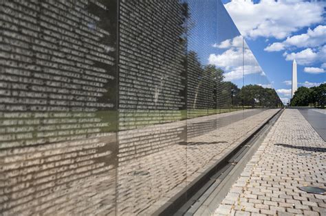 Free Photo Vietnam Veterans Memorial Dc Military Sculpture Free