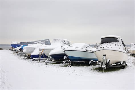 Comment R Aliser L Hivernage De Son Bateau En Tapes