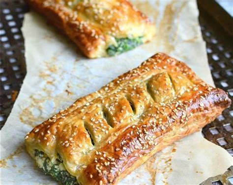 Spinach Puffs Recipe: How to Make It