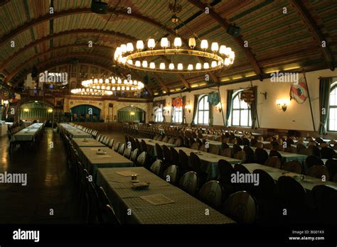hofbrauhaus munich stock  hofbrauhaus munich stock images alamy