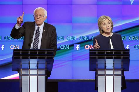 9 immigration questions that sanders and clinton haven t been asked in the democratic debate