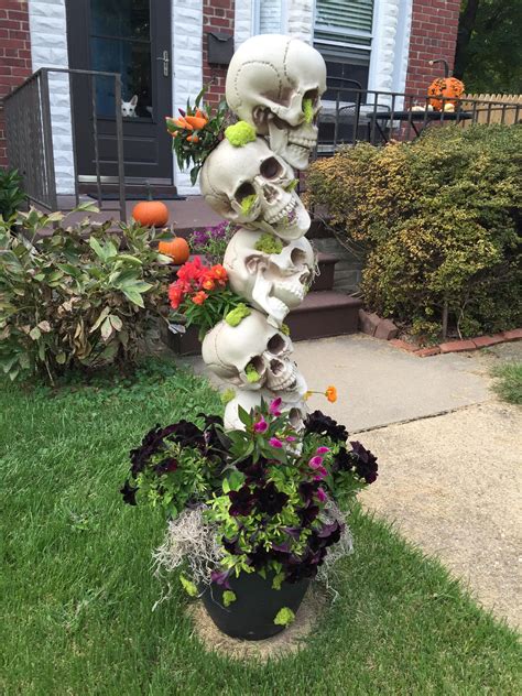How To Make A Halloween Topiary Jodys Blog