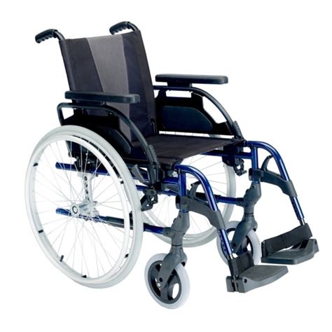 3.4/5]la silla de ruedas breezy style cuenta de serie con un equipamiento muy completo de serie, y dispone de una gran cantidad de opciones de configuración para adaptarla a sus necesidades. Silla de ruedas Breezy Style (antigua 300) de aluminio en ...