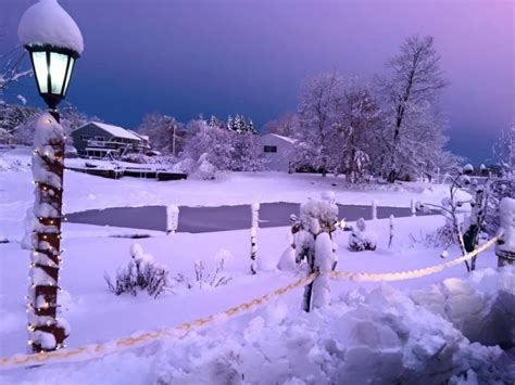18 Beautiful Photos Of Snow In New Hampshire