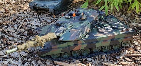 Tamiya Leopard A Full Option Rc Panzer