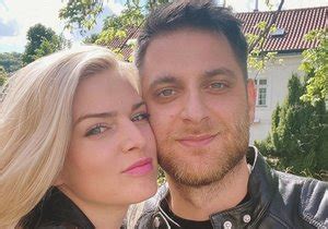 Nikol štíbrová bude dvojnásobnou maminkou. Nikol Štíbrová: Mazaný tah při cestě k moři se synem a ...