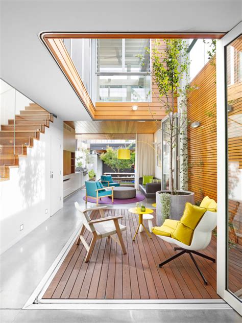 10 Modern Houses With Interior Courtyards Design Milk