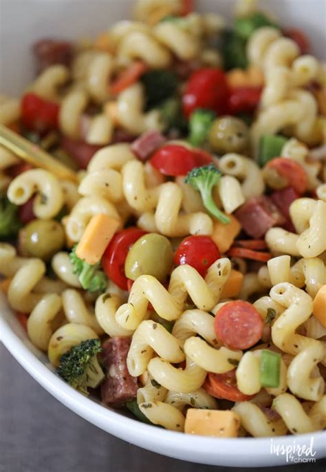 Serve it up hot for some ultimate comfort food or make it cold to refresh those perfect summer nights! Really Good Pasta Salad - the BEST pasta salad recipe