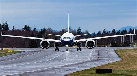 Boeings New 777x 9 Takes To The Skies For The First Time Cnn