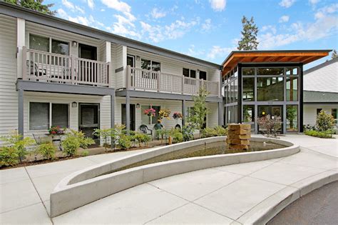 Evergreen Court Apartments • Circ Living