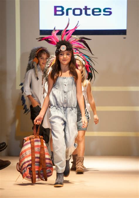 El Desfile Y Evento The Petite Fashion Week By Charhadas Moda Infantil