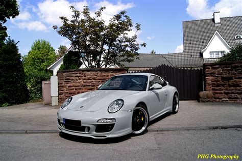 Porsche 911 Sport Classic In Front Of The Villa Porsche Flickr