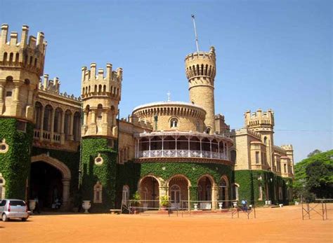 Must Visit Tourist Destinations In Karnataka Hhi Blog