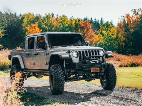 Blacked Out 2020 Jeep Gladiator Rubicon Cars Trend Today