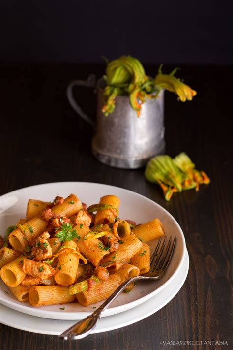 Check spelling or type a new query. Pasta con fiori di zucca, pesce spada e bacon (o pancetta)