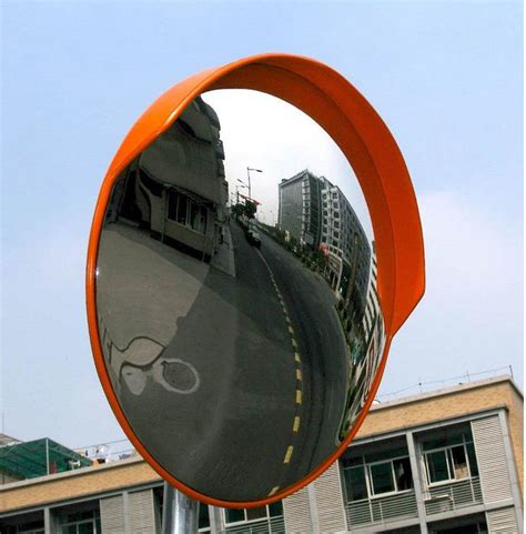 Difference Between Concave Mirror And Convex Mirror