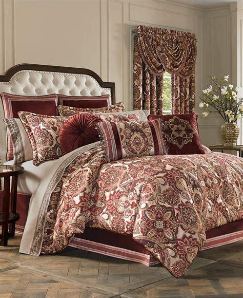 J Queen New York Rosewood Burgundy Queen 4 Pc Comforter Set Bedding