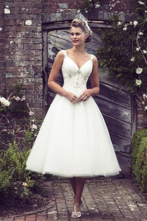 Etta Brighton Belle True Bride Sale Size 14 Calf Length Tea Wedding Dress