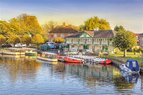 A Locals Guide To Stratford Upon Avon Warwickshire Uk