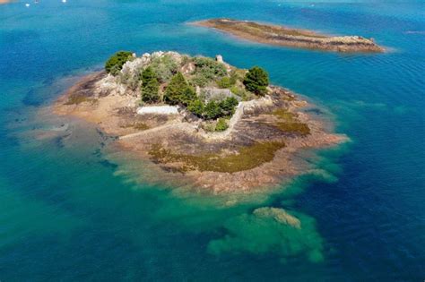A vendre : île privée en Bretagne pour millionnaires