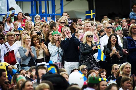 Ruotsissa varaa palkankorotuksiin - Talous - Turun Sanomat