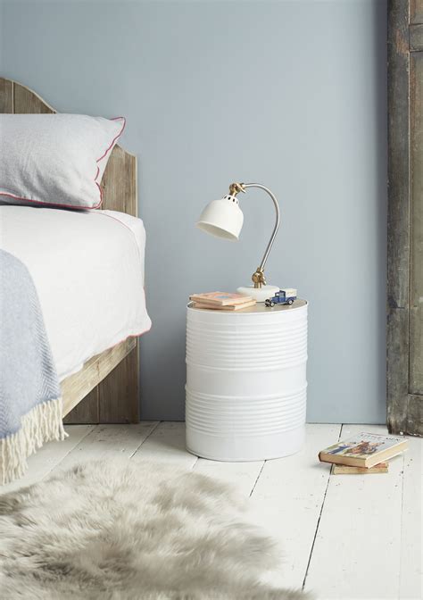 10 Of The Best Nightstands To Add Character To Your Bedroom Small