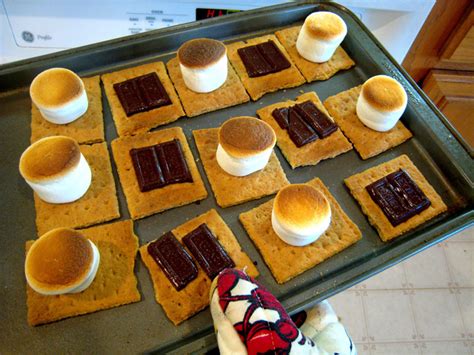 How To Make Smores Indoors Easy Oven Smores