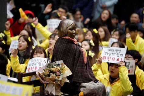 Japan S Envoy Returning To South Korea After Recall Over Comfort Woman Statue The Straits Times