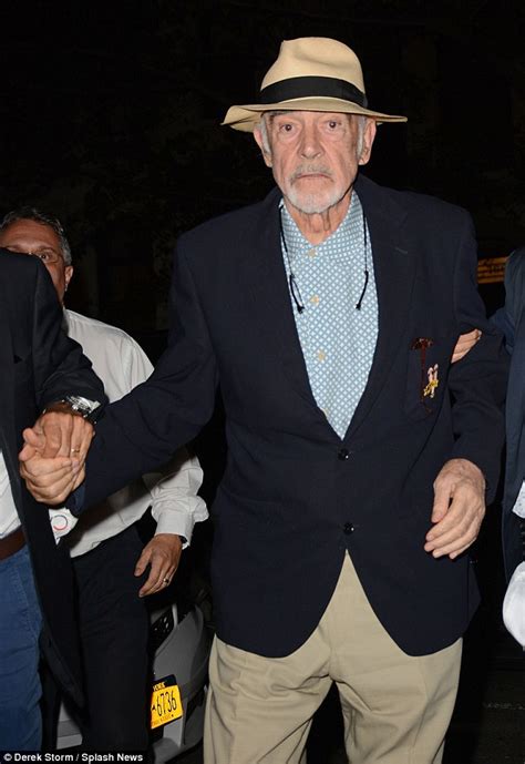 Ex James Bond Sean Connery 85 Makes A Rare Public Appearance At The