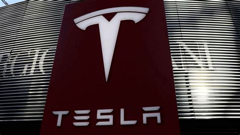 Tesla Recalled More Than 475000 Vehicles