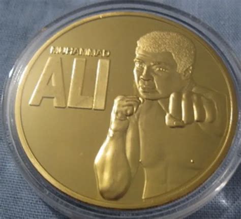 Muhammad Ali Gold Coin Boxing Olympic Medal Old Boxer Heavyweight 70s