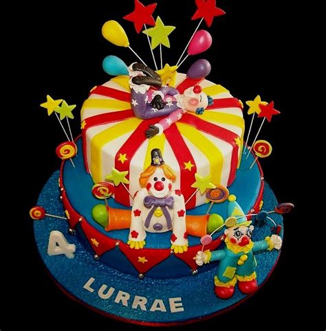 17 Best Images About Clown Cake On Pinterest Circus Clown Circus Theme Cakes And Birthday Cakes