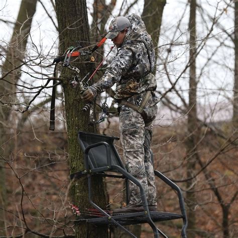Rivers Edge Lockdown Bow Pro 1 Man Deer Hunting Tree Ladder Stand 2
