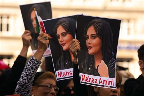 Mort De Mahsa Amini Le Mouvement De Contestation Prend De Lampleur En Iran