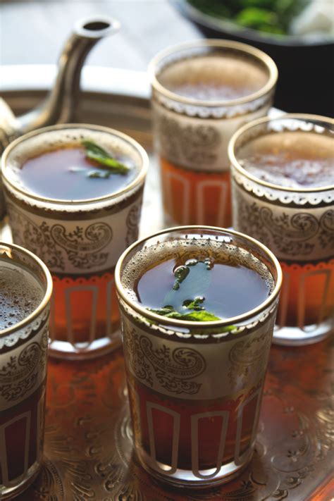 How To Make Moroccan Mint Tea Honestlyyum