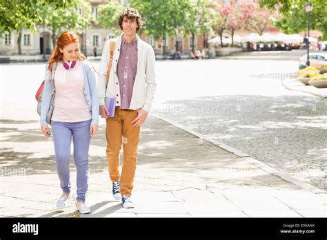 College Students Walking Hi Res Stock Photography And Images Alamy