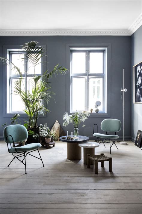 Hjemme hos Kråkvik og D'Orazio, som er stylister og partnere i Oslo.