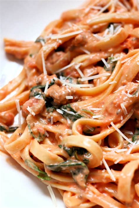 Cook rotini according to package directions. Instant Pot Creamy Tomato Parmesan Fettuccine | Recipe ...