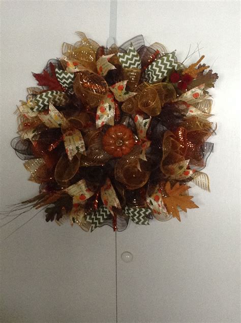 You might need more or less depending on the size of your wreath. Fall Ruffle Deco Mesh Wreath | Deco mesh wreaths, Mesh ...