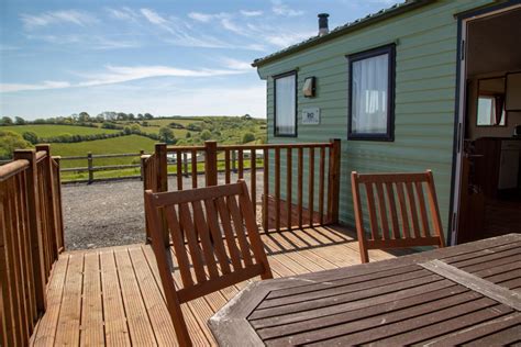 The Oaks Holiday Park In Looe Cornwall Static Caravans To Rent
